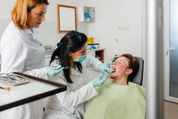 Best Chipped Tooth Repair Near Me  in Hewitt, TX